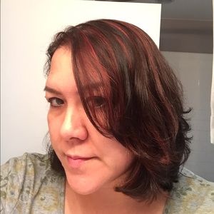 Meet your Posher, Leana